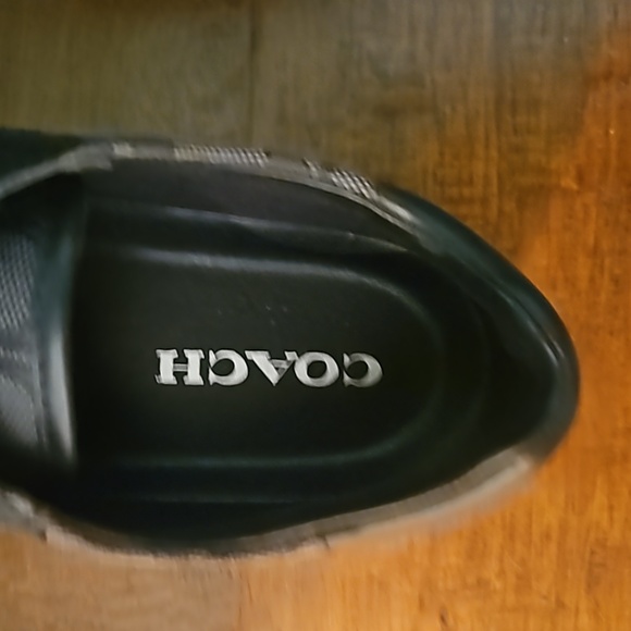 Coach women's tennis shoes size 10B - Picture 2 of 4